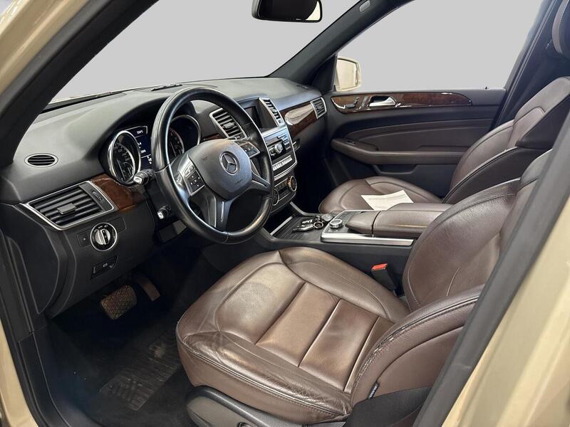 Mercedes-Benz ML vaihtoauto