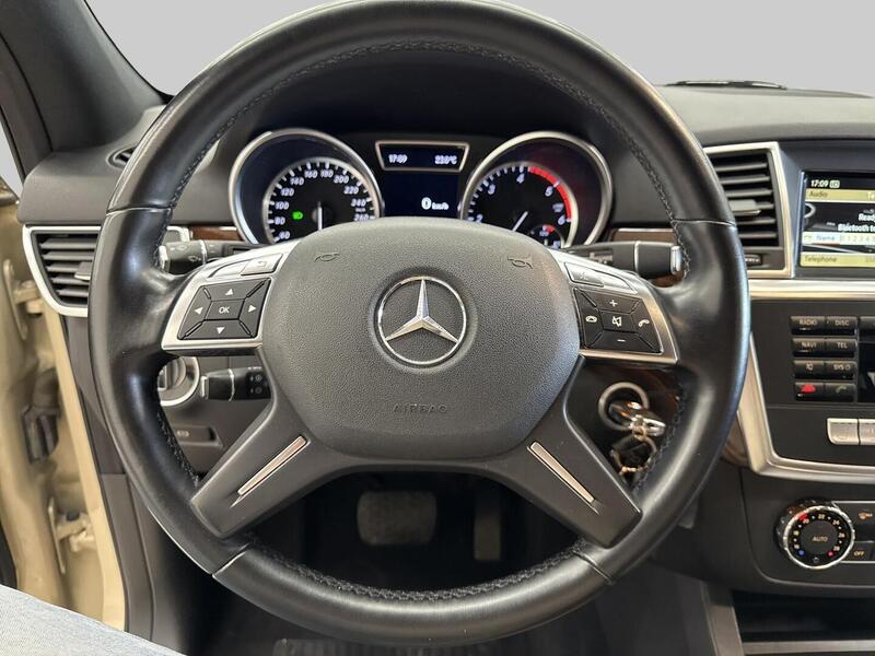 Mercedes-Benz ML vaihtoauto