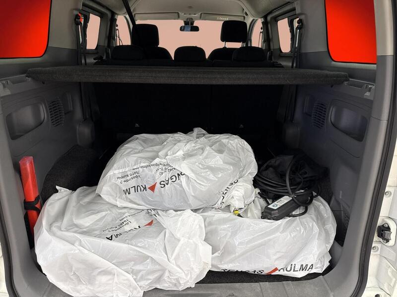 Nissan e-NV200 vaihtoauto