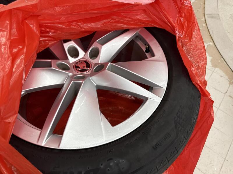 Skoda Enyaq vaihtoauto