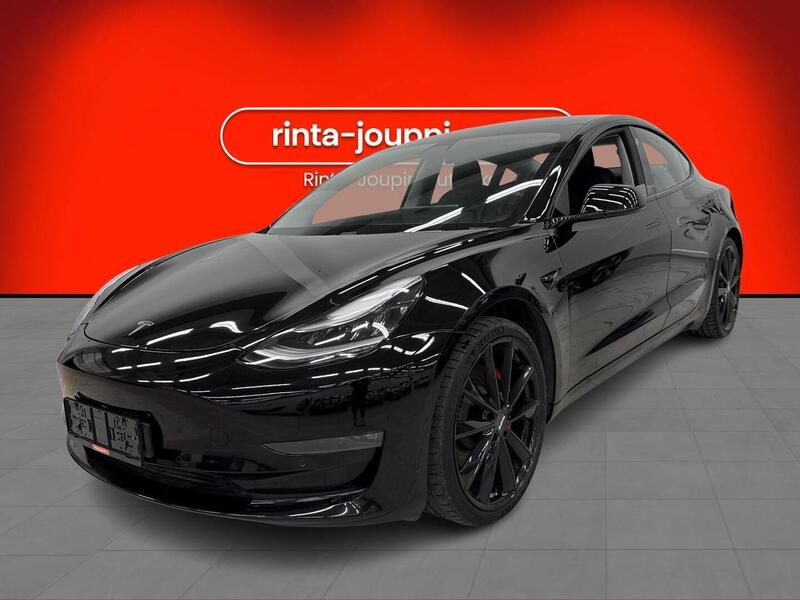 Tesla Model 3 vaihtoauto