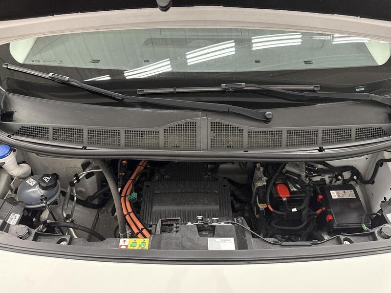 Peugeot e-Expert vaihtoauto