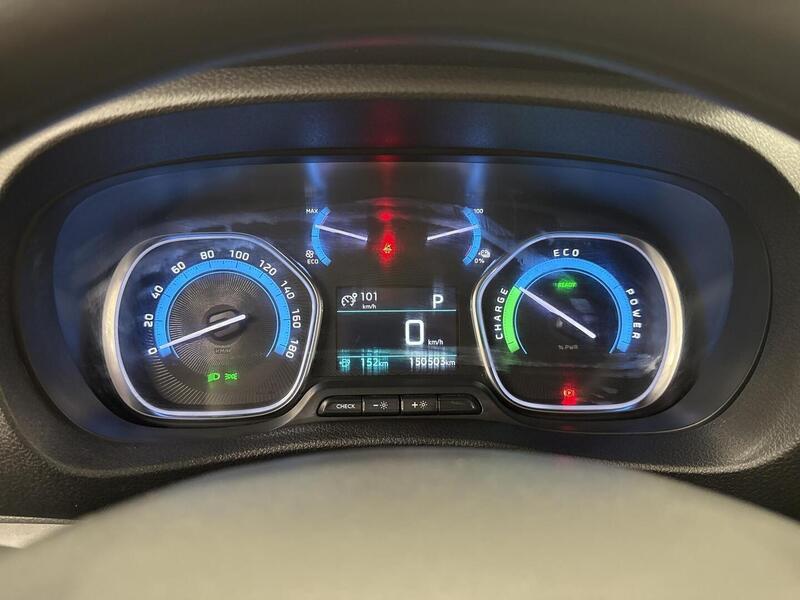 Peugeot e-Expert vaihtoauto