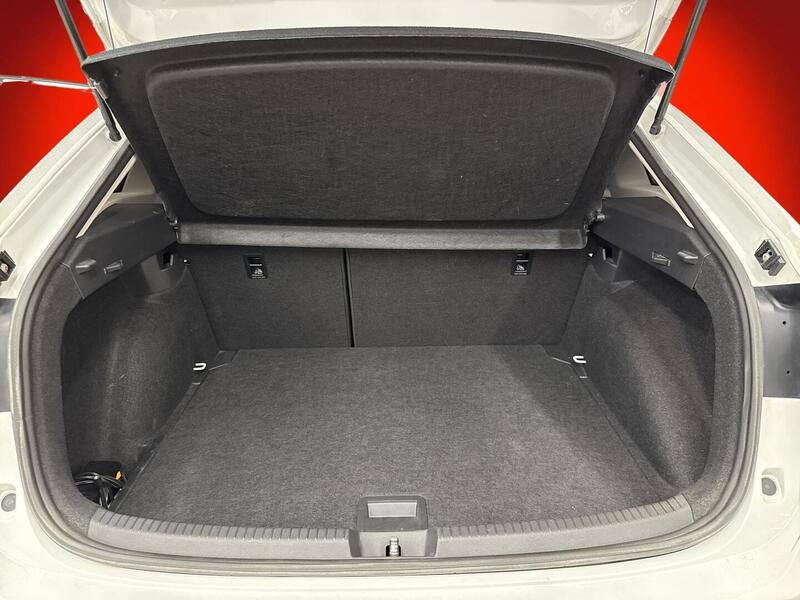 Volkswagen Taigo vaihtoauto