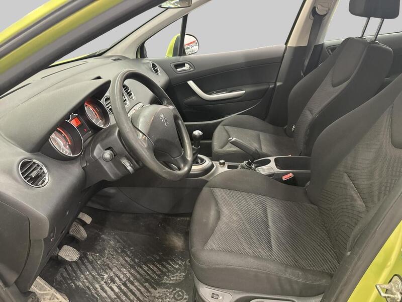 Peugeot 308 vaihtoauto