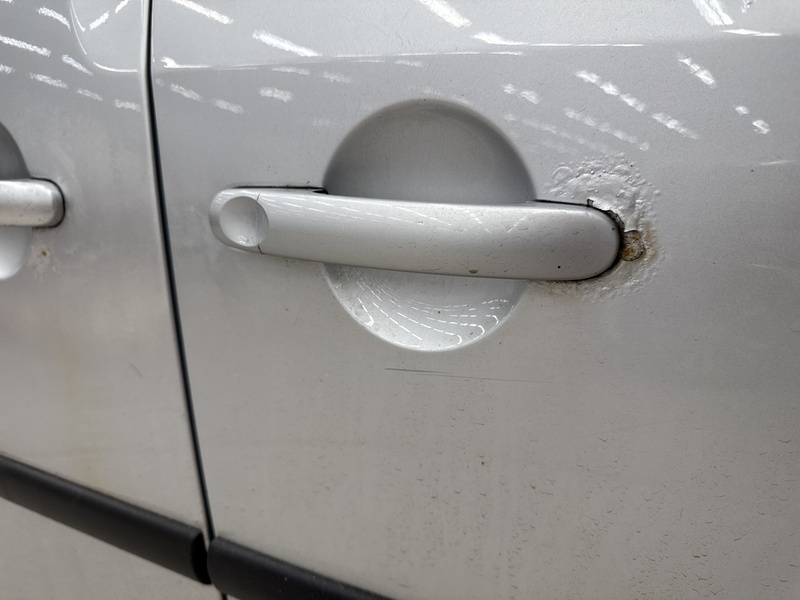 Volkswagen Caddy Maxi vaihtoauto