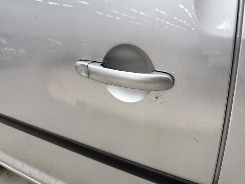 Volkswagen Caddy Maxi vaihtoauto