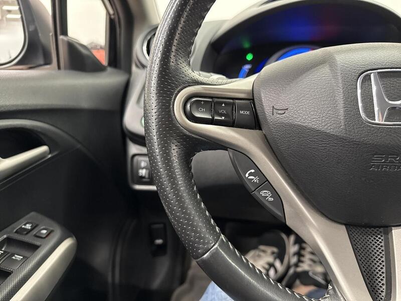 Honda Insight vaihtoauto