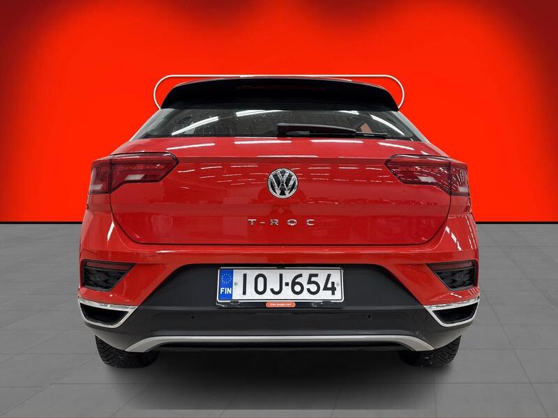 Volkswagen T-Roc vaihtoauto