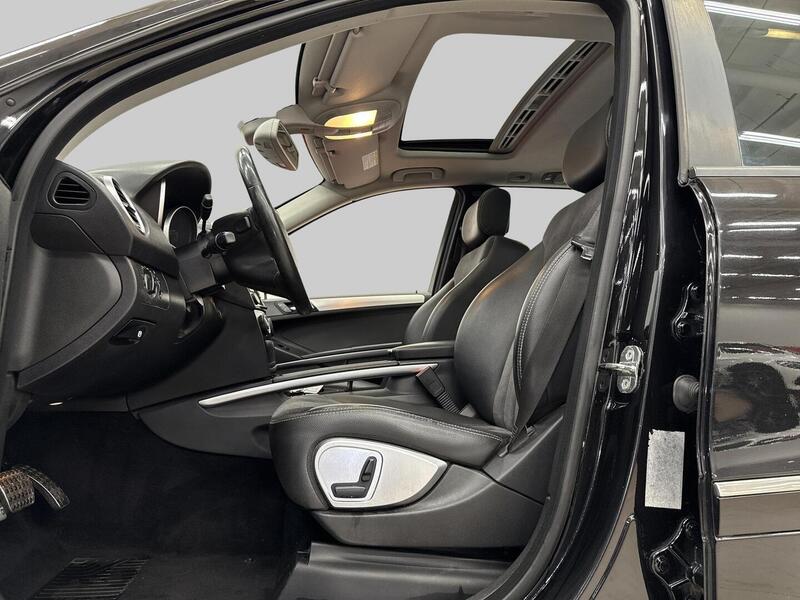 Mercedes-Benz ML vaihtoauto