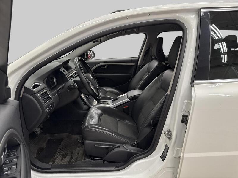 Volvo V70 vaihtoauto