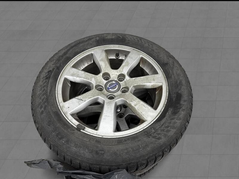 Volvo V70 vaihtoauto