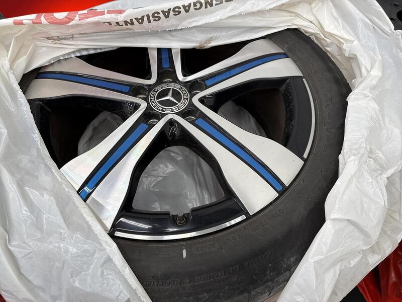 Mercedes-Benz EQB vaihtoauto