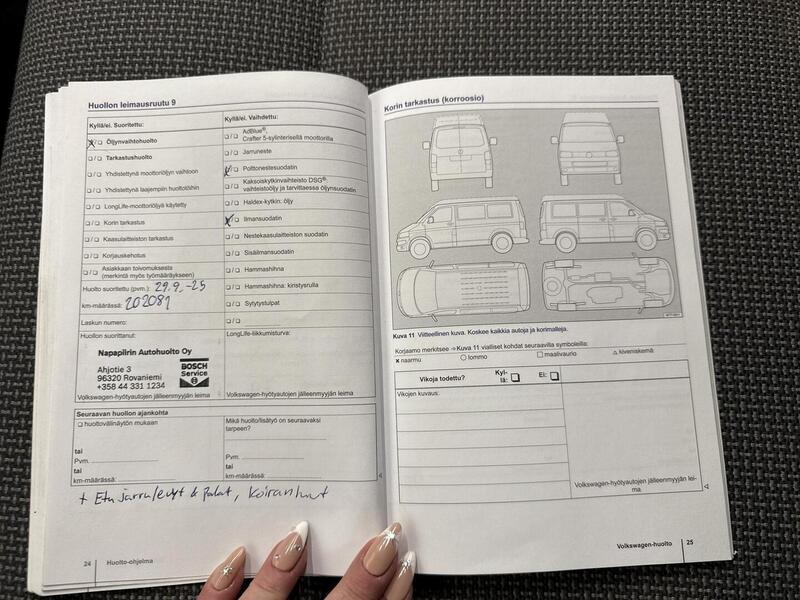 Volkswagen Caravelle vaihtoauto