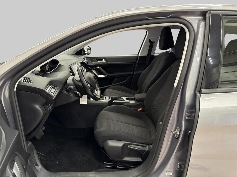 Peugeot 308 vaihtoauto