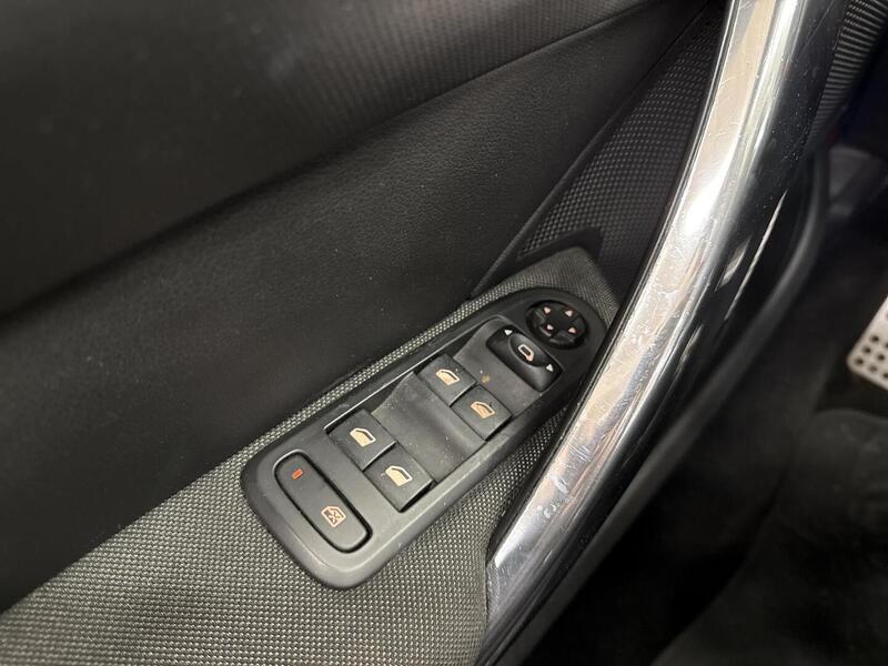 Peugeot 308 vaihtoauto