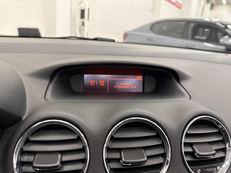 Peugeot 308 vaihtoauto