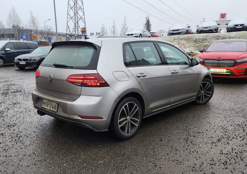 Volkswagen Golf vaihtoauto