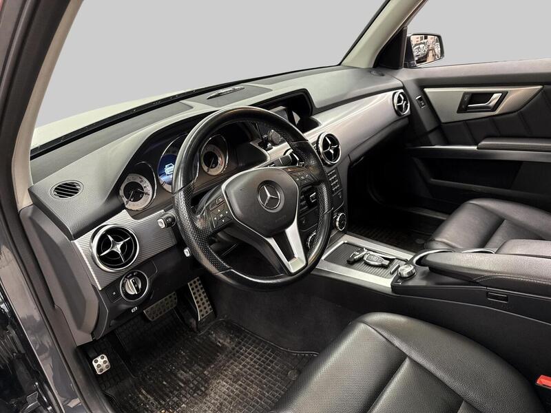 Mercedes-Benz GLK vaihtoauto