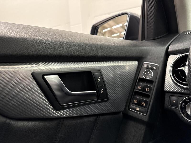 Mercedes-Benz GLK vaihtoauto