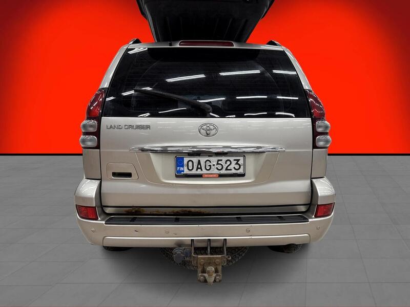 Toyota Land Cruiser vaihtoauto