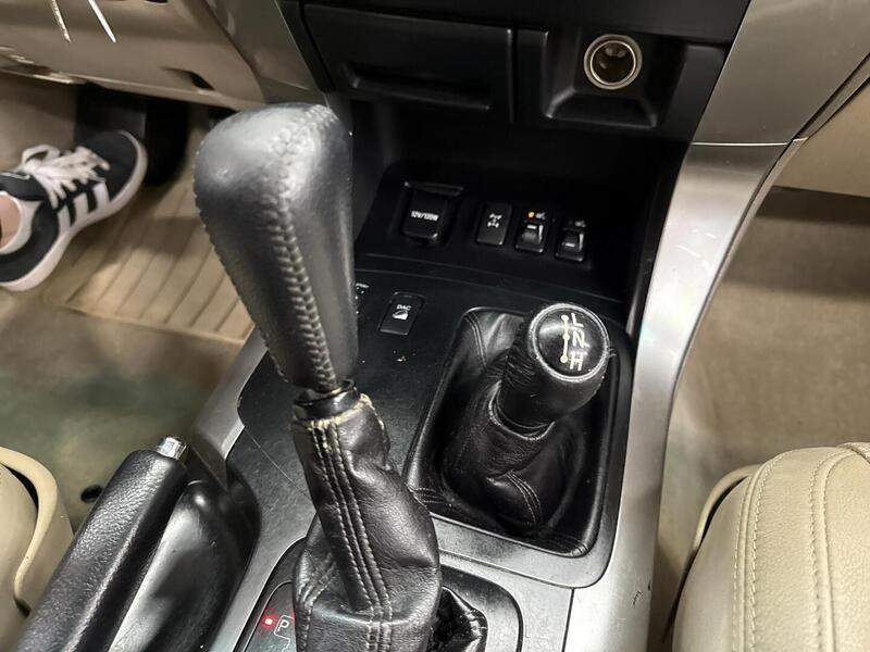 Toyota Land Cruiser vaihtoauto