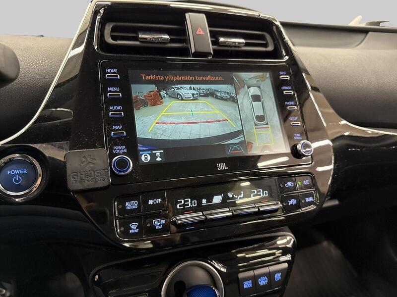 Toyota Prius Plug-in vaihtoauto