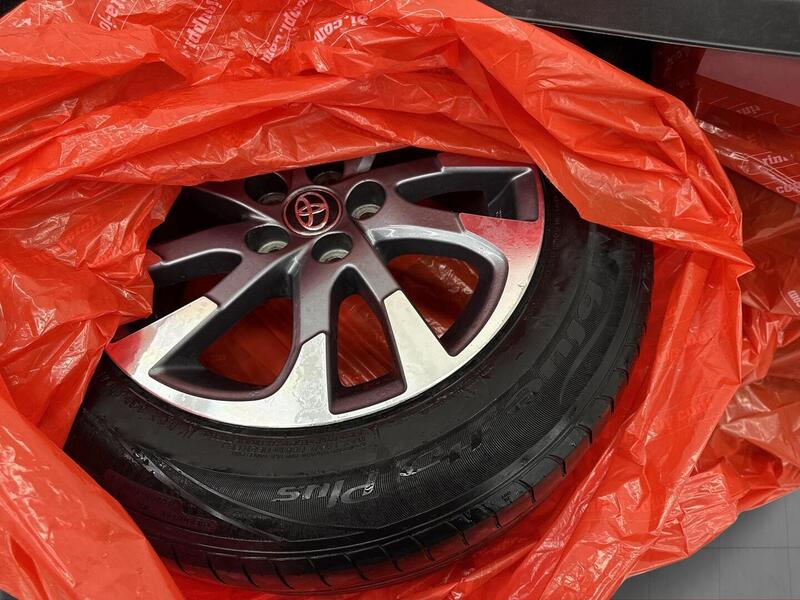 Toyota Prius Plug-in vaihtoauto