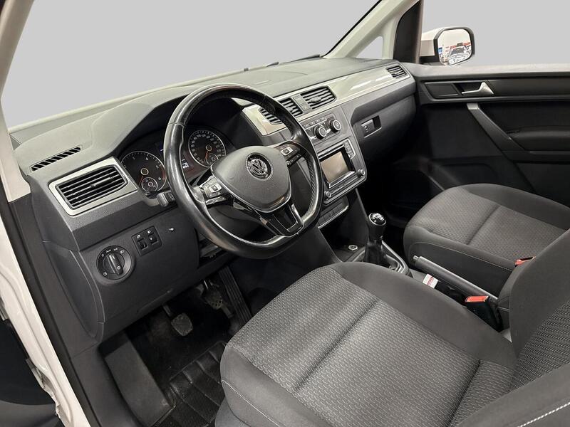 Volkswagen Caddy Maxi vaihtoauto