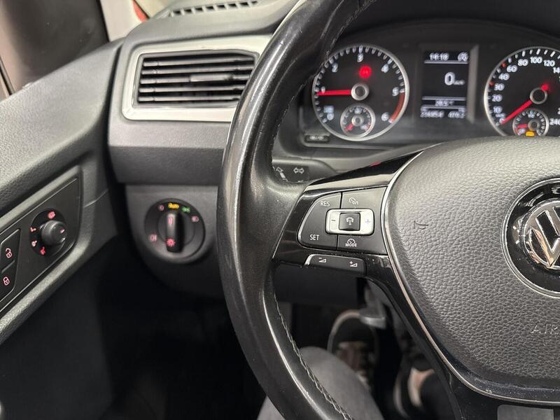 Volkswagen Caddy Maxi vaihtoauto