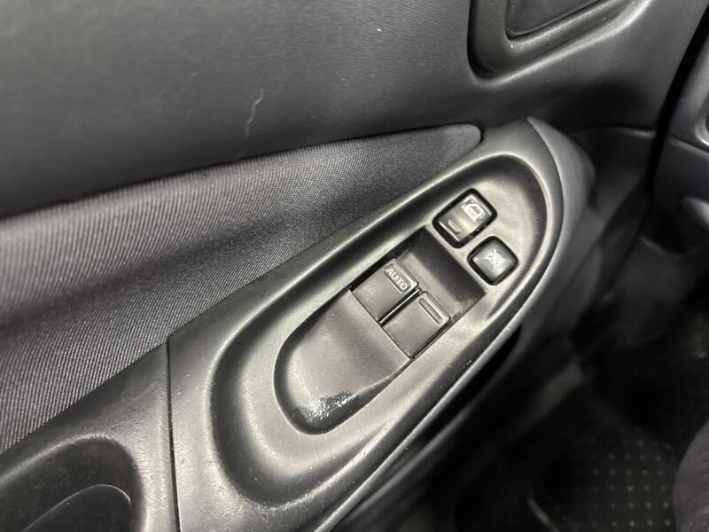 Nissan Almera vaihtoauto