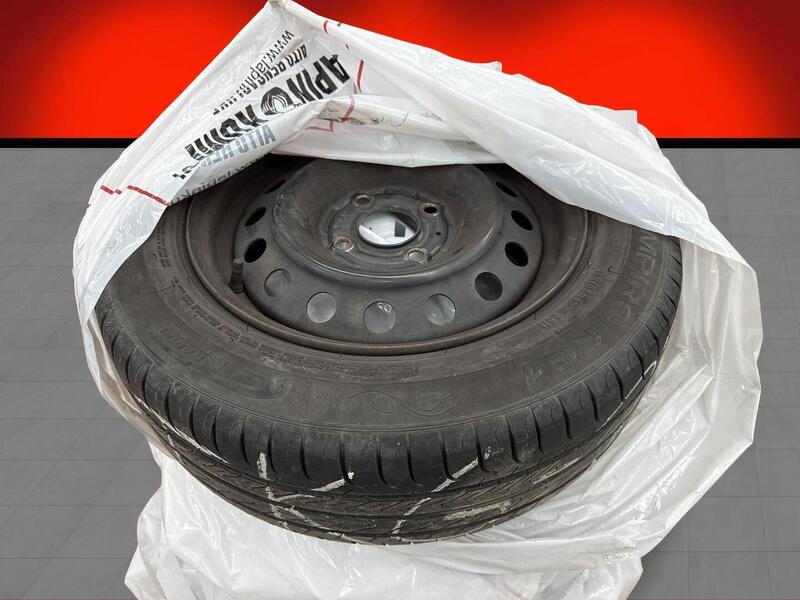 Nissan Almera vaihtoauto