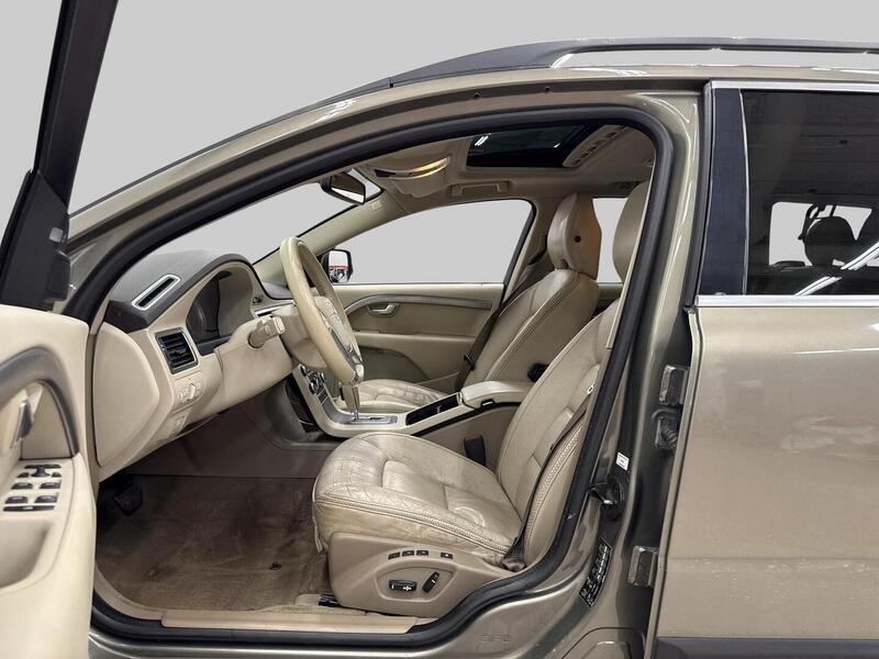 Volvo XC70 vaihtoauto