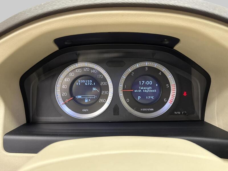 Volvo XC70 vaihtoauto