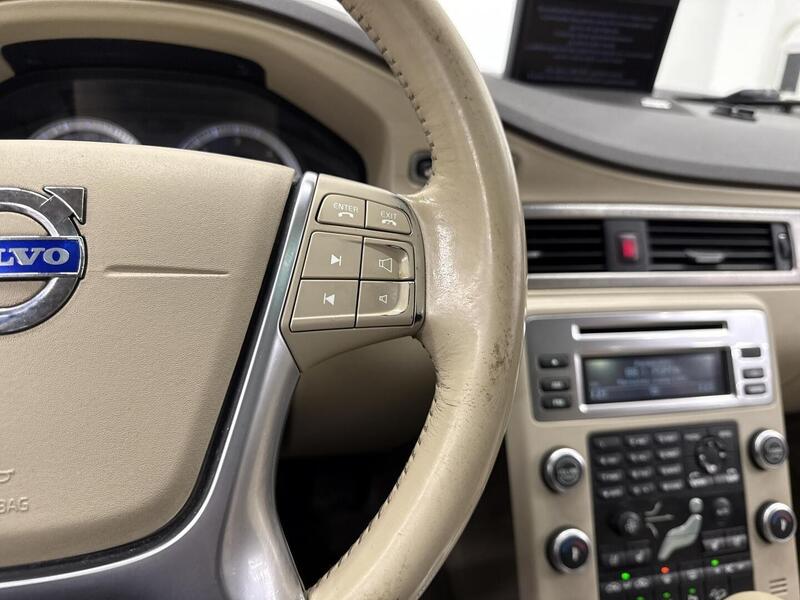 Volvo XC70 vaihtoauto