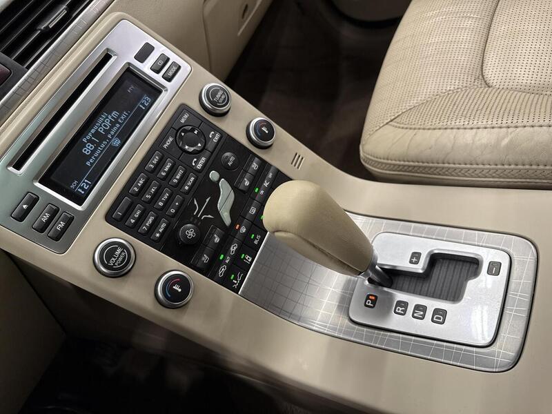 Volvo XC70 vaihtoauto