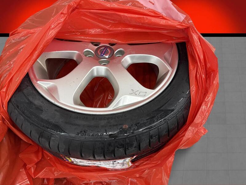 Volvo XC70 vaihtoauto