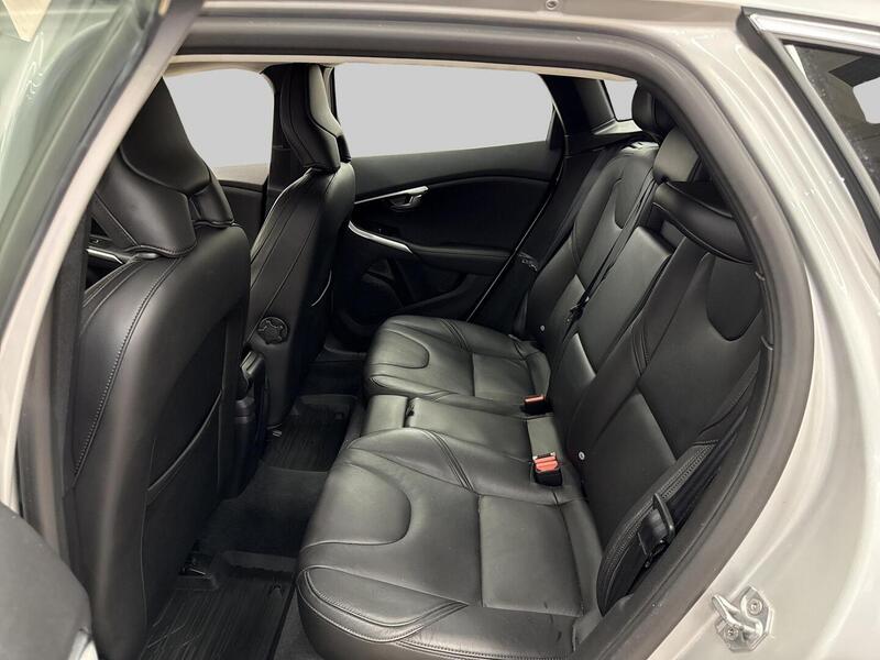 Volvo V40 vaihtoauto