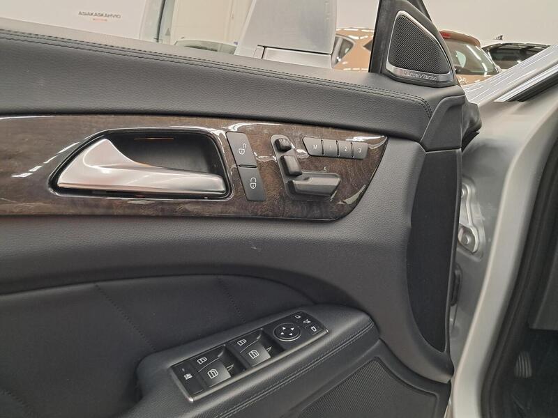 Mercedes-Benz CLS vaihtoauto