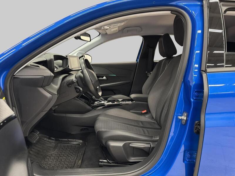 Peugeot e-208 vaihtoauto