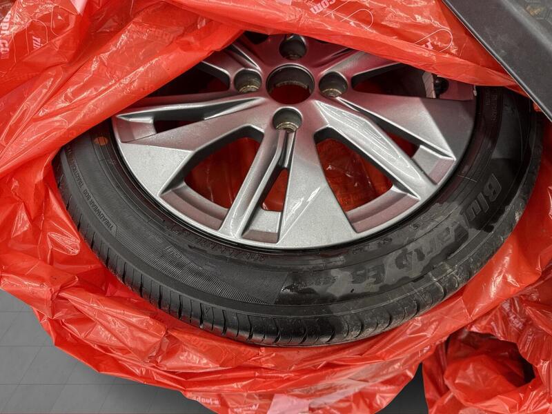 Peugeot e-208 vaihtoauto