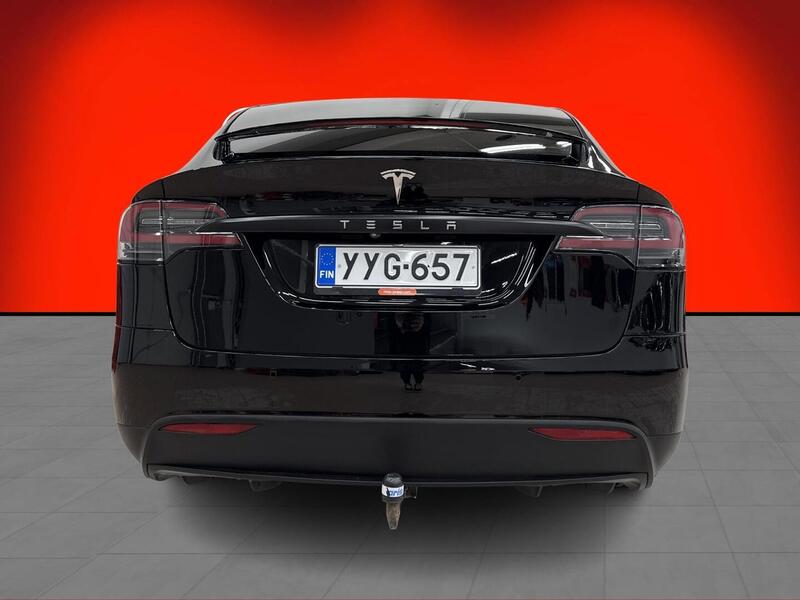 Tesla Model X vaihtoauto