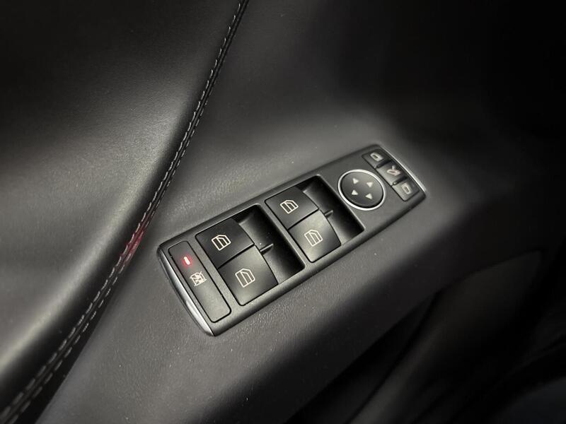 Tesla Model X vaihtoauto