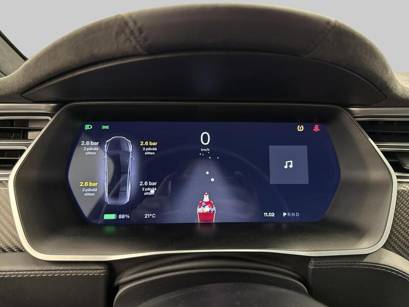 Tesla Model X vaihtoauto