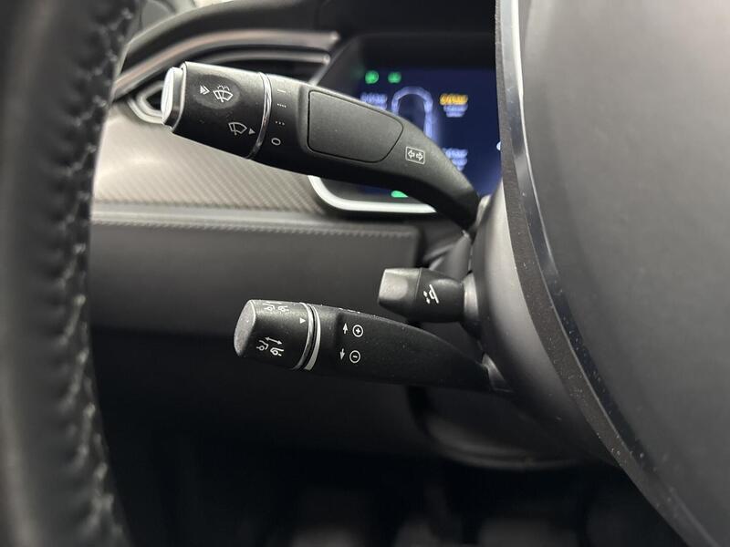 Tesla Model X vaihtoauto