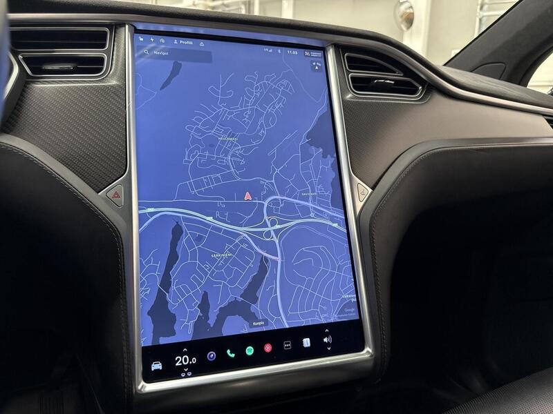 Tesla Model X vaihtoauto