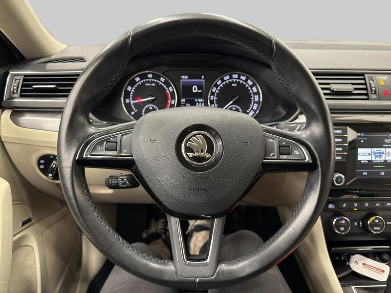 Skoda Superb vaihtoauto