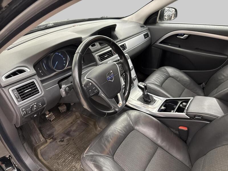 Volvo V70 vaihtoauto