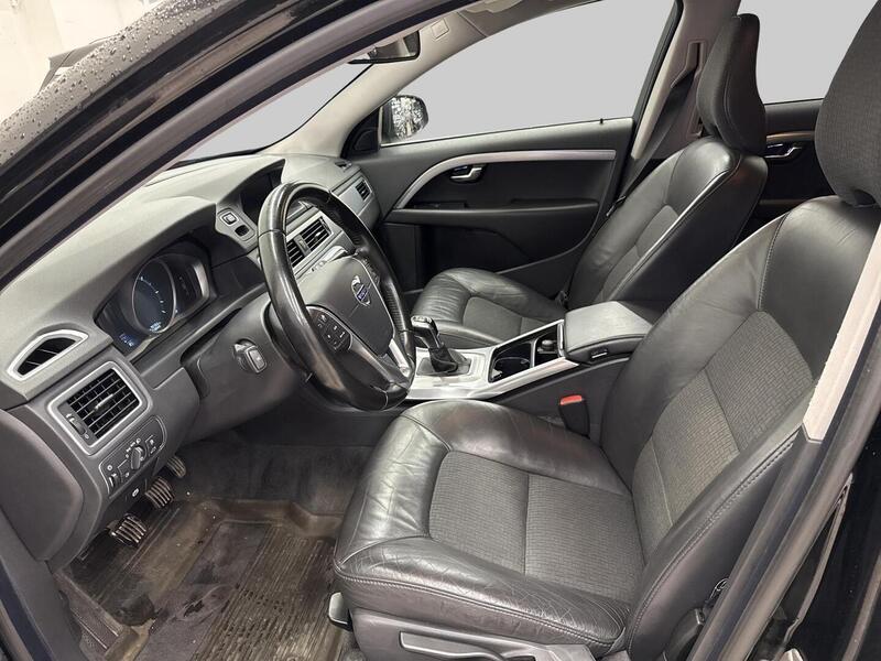 Volvo V70 vaihtoauto