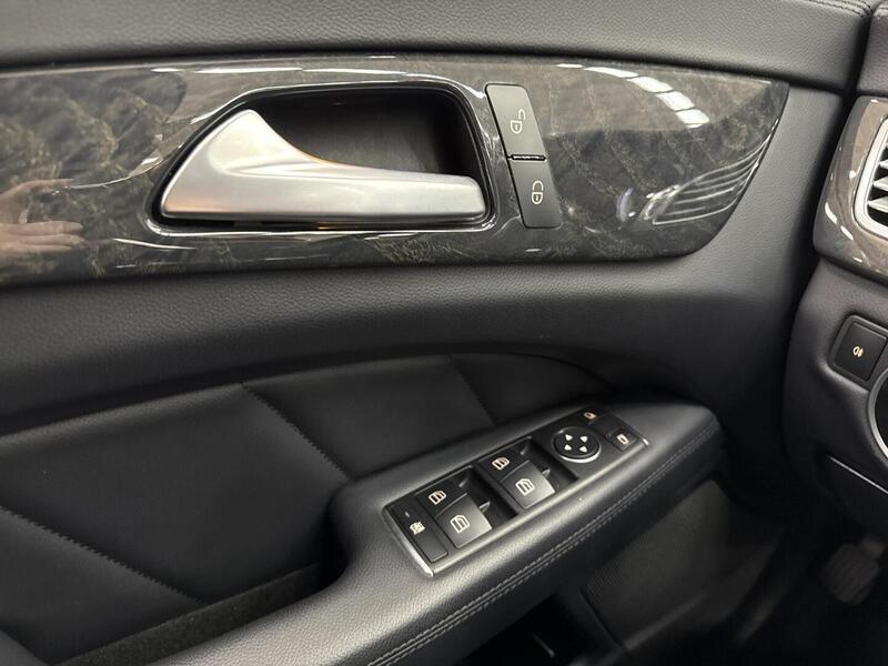 Mercedes-Benz CLS vaihtoauto